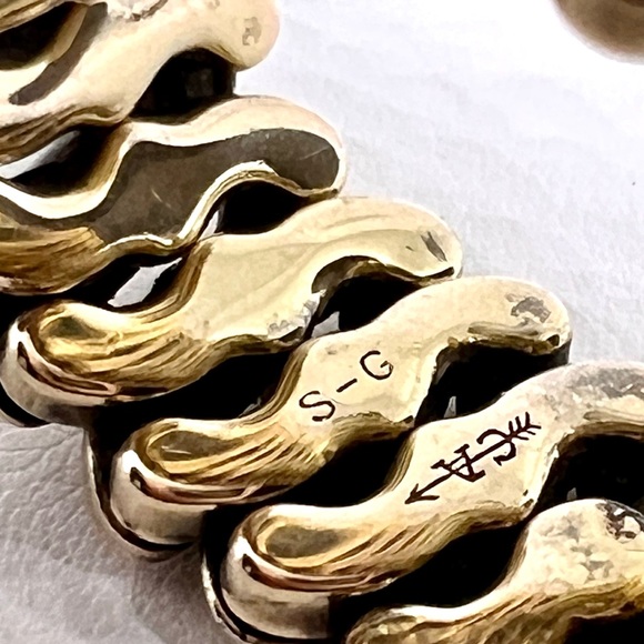 Vintage Sweetheart Expansion Bracelet by Carl-Art Gold Tone Stretch Band &Chains - Picture 13 of 17